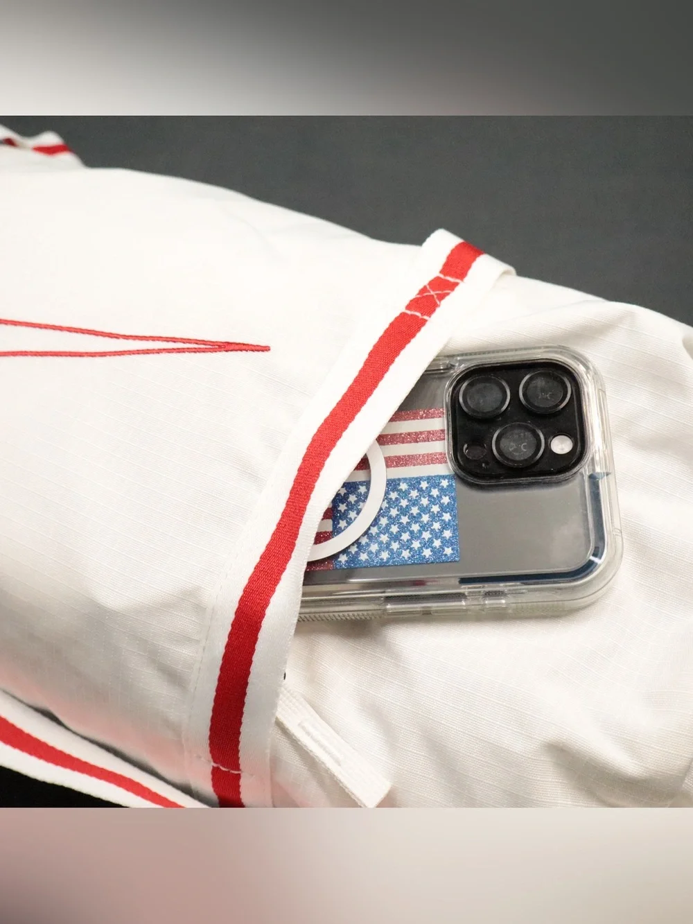 Nike Heritage Basketball Duffel Bag White Red Retro Gym Travel Bag